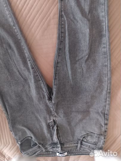 Джинсы