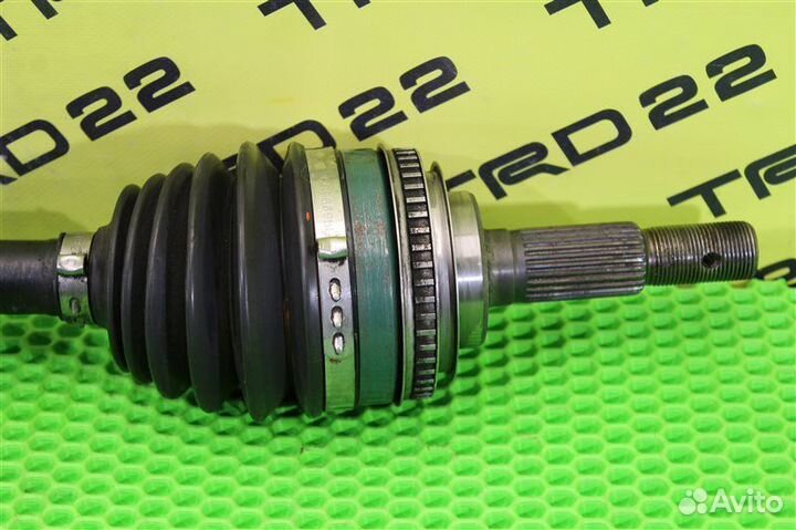 Привод передний правый Toyota Ipsum SXM15 3SFE