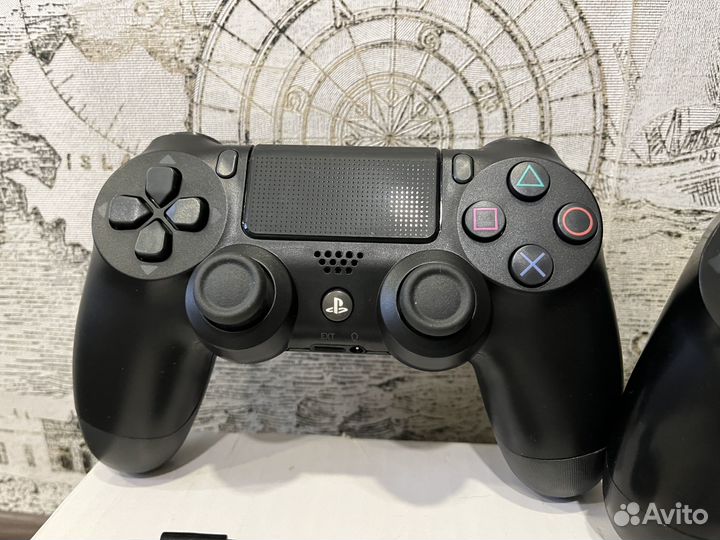 Sony Playstation 4 500GB прошитая 11.00