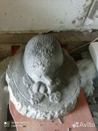 Ёжик из бетона