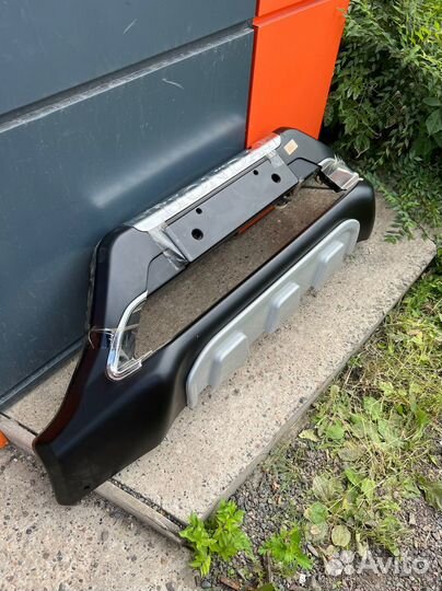 Накладка на бампер Honda CR-V 2012