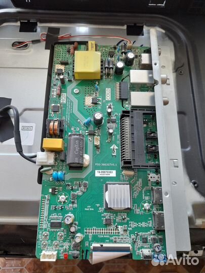 Телевизоры Dexp H32F7100C, H32D7300K на запчасти