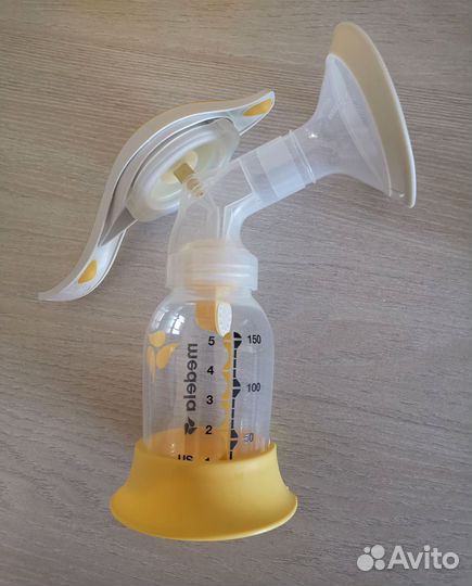 Ручной молокоотсос medela