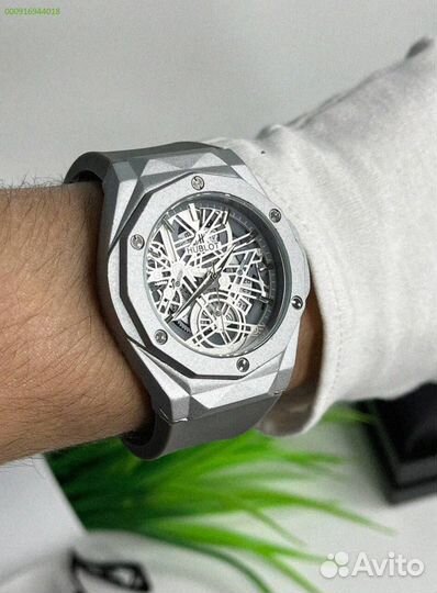 Часы наручные Hublot WHB3 серебро (Арт.15608)