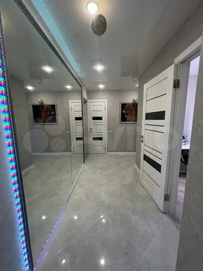 3-к. квартира, 92 м², 4/10 эт.