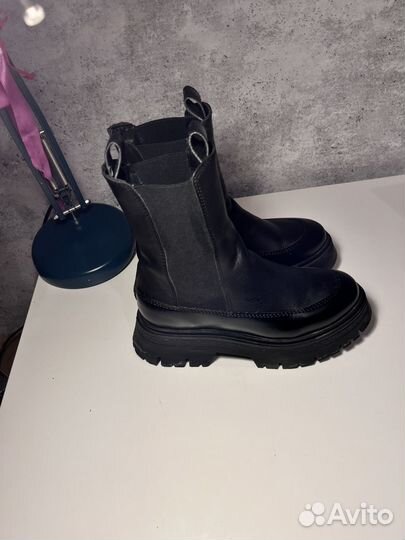 Ботинки челси женские