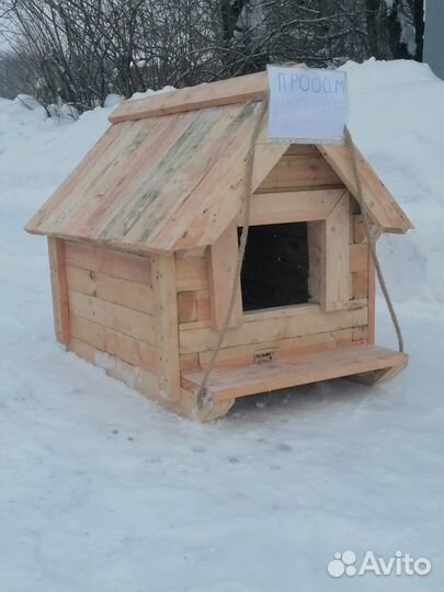 Собачья будка новая