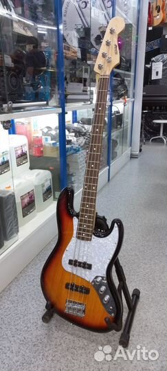 Бас-гитары Yamaha, Homage,ibanez