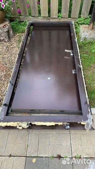 Дверь входная бу 2050*860