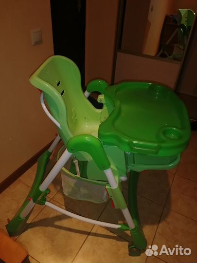 Стульчик для кормления