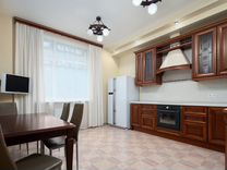 3-к. квартира, 128 м², 3/19 эт.