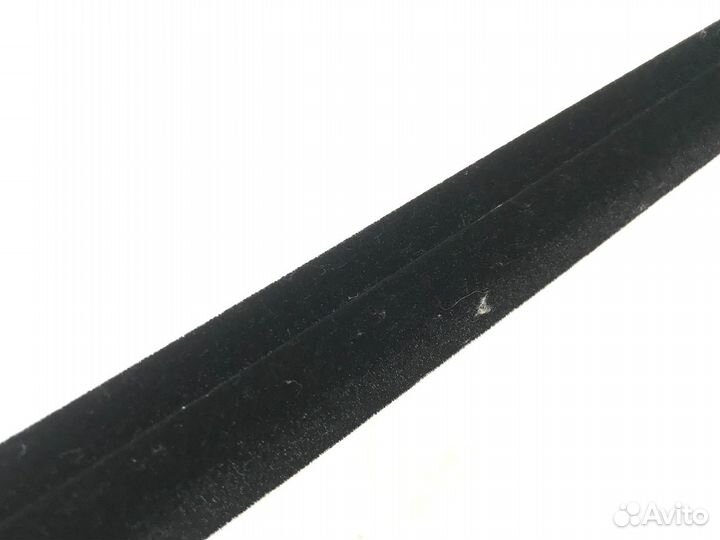 Уплотнитель задний правый Audi A4 B7