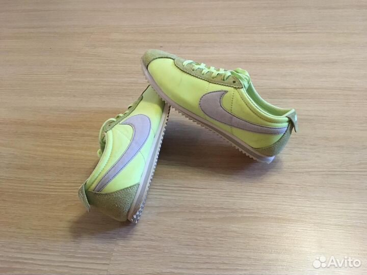 Кроссовки nike