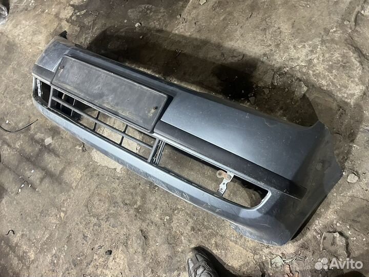 Бампер передний Skoda Fabia 1