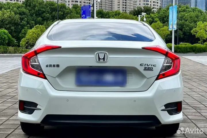 Honda Civic 1.5 CVT, 2021, 32 000 км