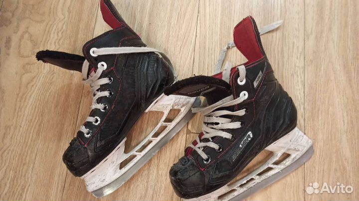 Хоккейные детские коньки bauer