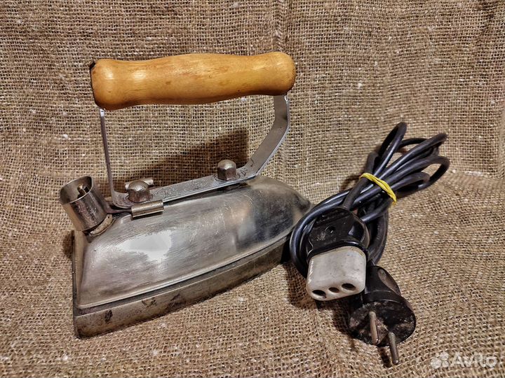 Утюг зтк 1952 год СССР