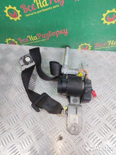 Ремень безопасности передний правый Mitsubishi