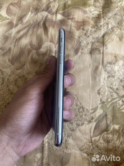 Телефон iPhone 10 256gb