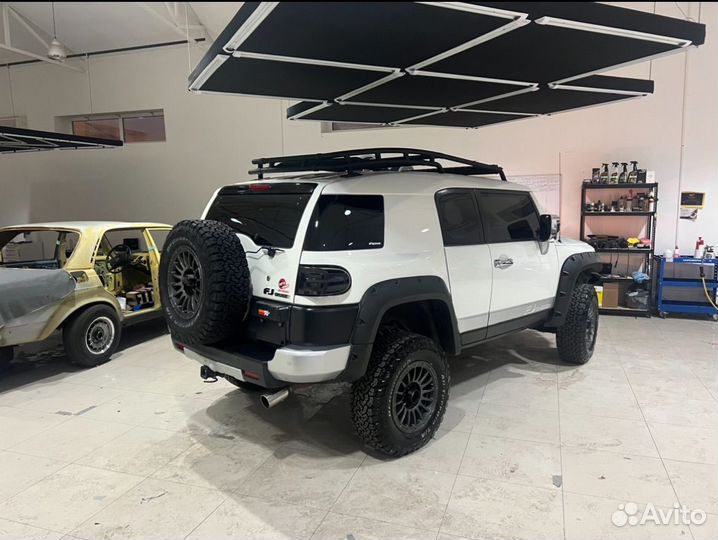 Toyota FJ Cruiser 4.0 AT, 2012, 25 000 км