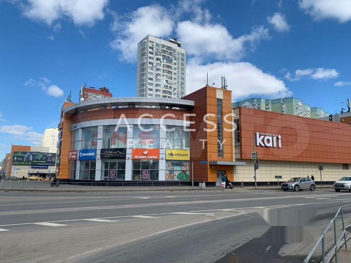 Сдам торговое помещение, 518 м²