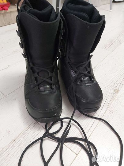 Сноубордические ботинки 43