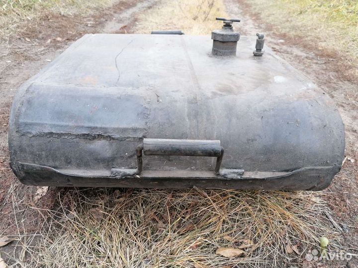 Бензобак