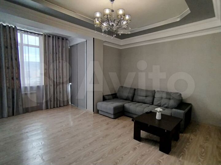 2-к. квартира, 70 м², 9/11 эт.