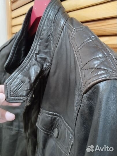 Кожаная куртка Massimo Dutti (Испания) 56р