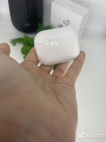 Наушники Apple AirPods Pro новые +чехол