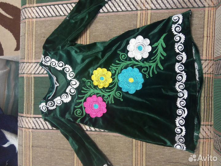 Костюм национальный