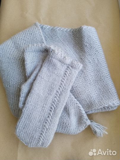 Варежки и шарф