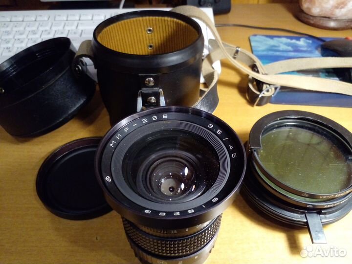 Объектив широкоугольный Мир 26В