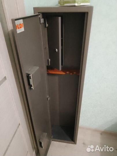 Оружейный сейф