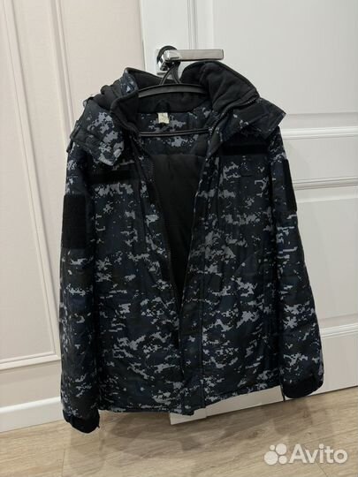 Зимняя куртка