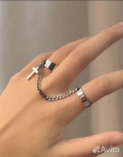 Кольцо двойное на цепочке