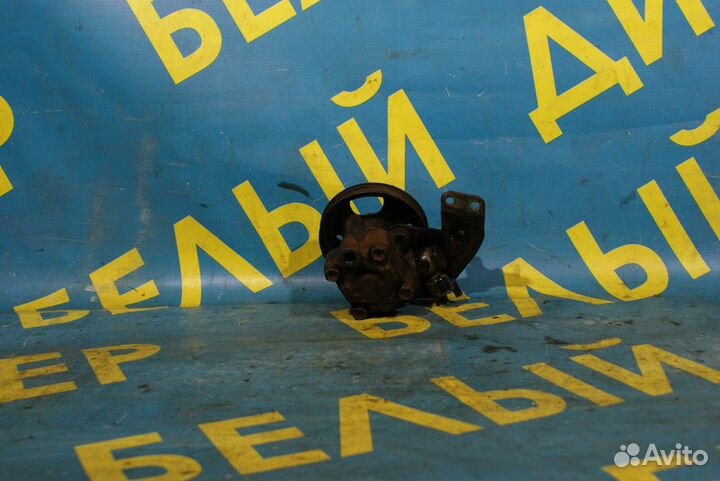 Насос гидроусилителя руля Nissan Maxima a32