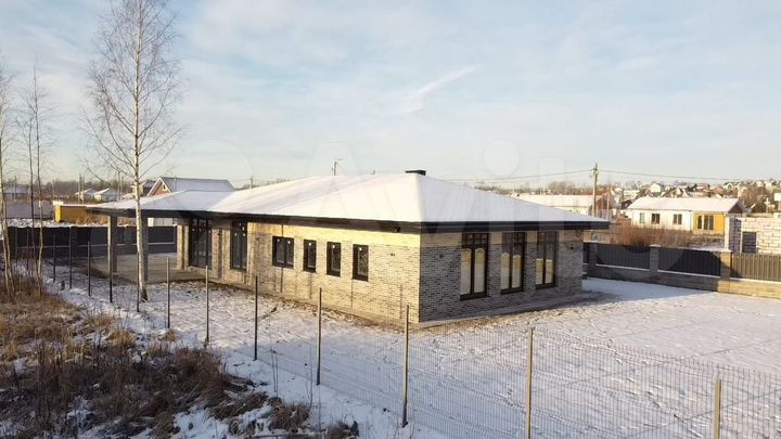 Дом 158 м² на участке 9,6 сот.