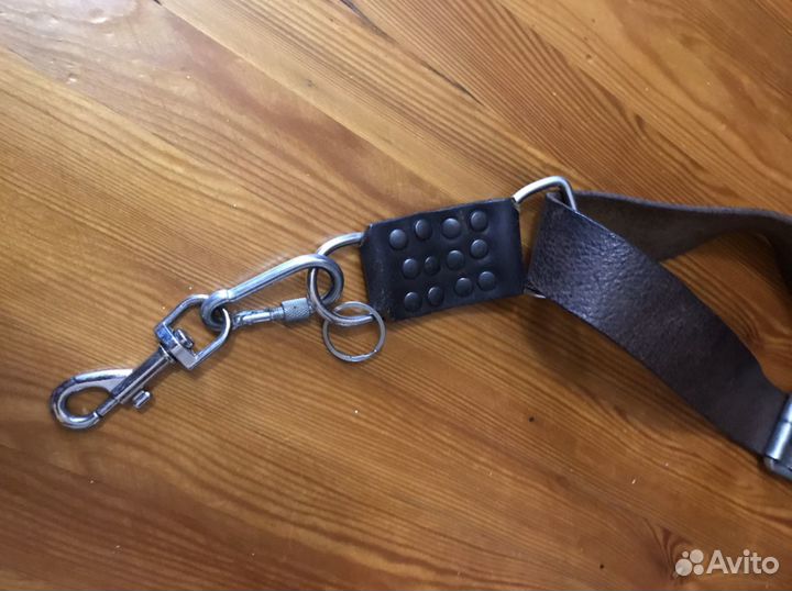 Разгрузка на два фотоаппарата из кожи