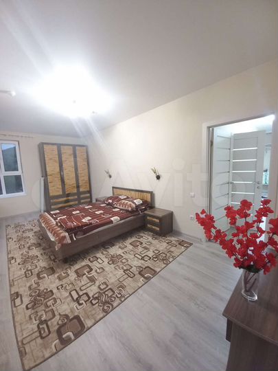 2-к. квартира, 48 м², 3/21 эт.