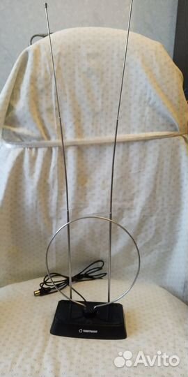 Антенна комнатная