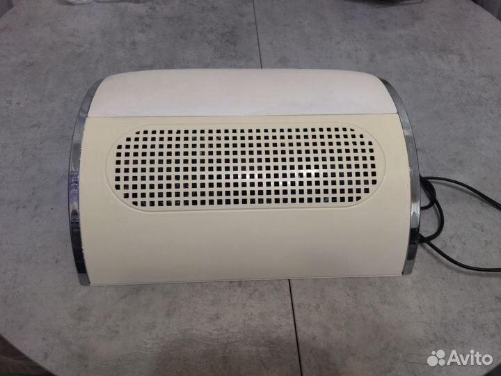 Пылесос для маникюра