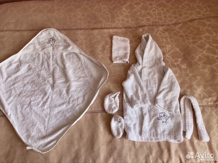 Халат и уголок для детей новый