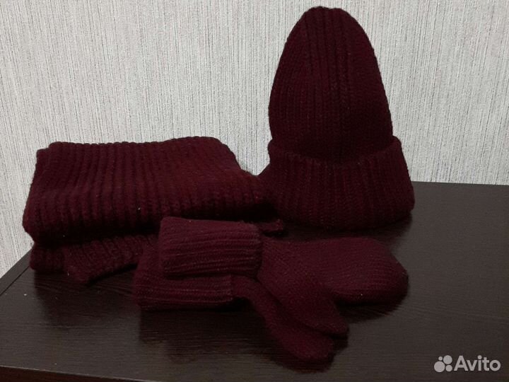 Комплект шапка, шарф, варежки