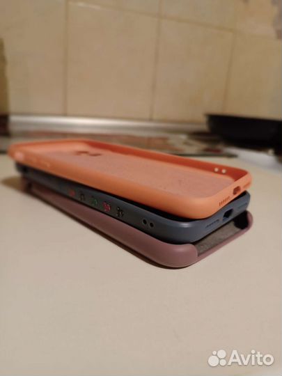 Чехлы iPhone 11, iPhone 12