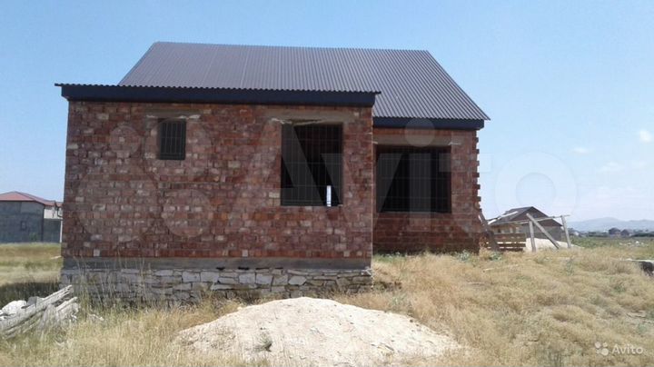 Дом 100 м² на участке 5 сот.