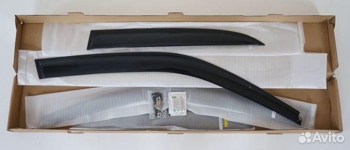 Ветровики Toyota Camry sv30 Scepter новые