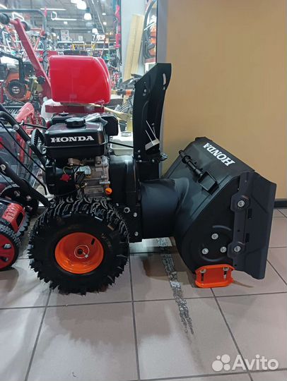 Снегоуборщик Honda HSS 270 /9HP
