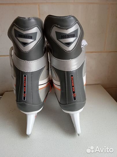 Коньки хоккейные, размер 44
