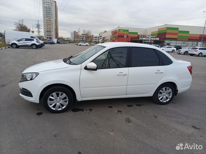 LADA Granta 1.6 МТ, 2023, 38 000 км